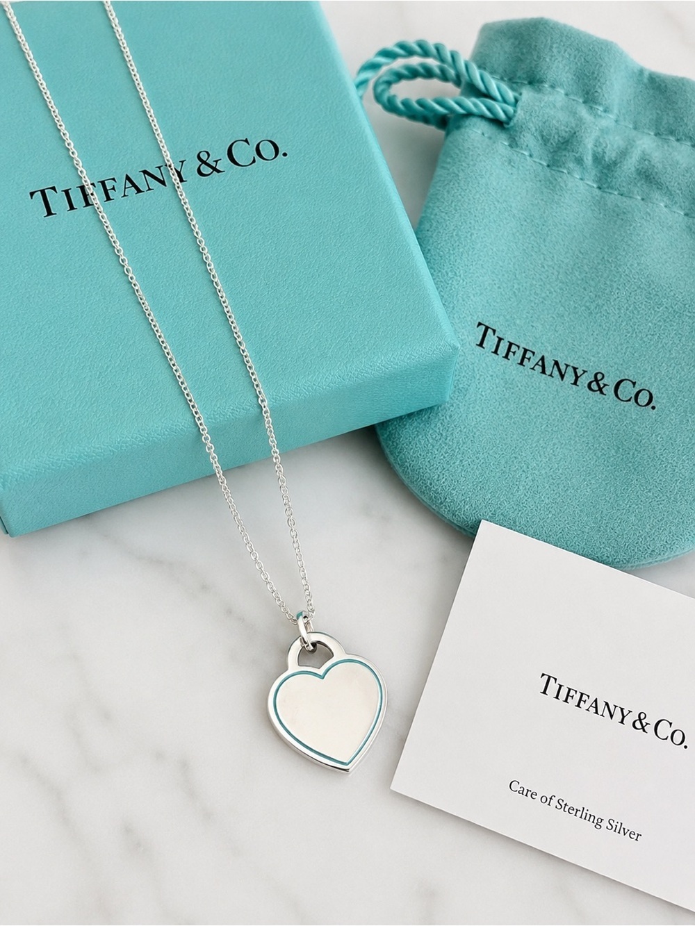 Authenticated Tiffany & Co. Blue Enamel Heart Tag Pendant Necklace Silver 18”